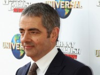 Британский комик Роуэн Аткинсон, создатель образа мистера Бина, принял ислам