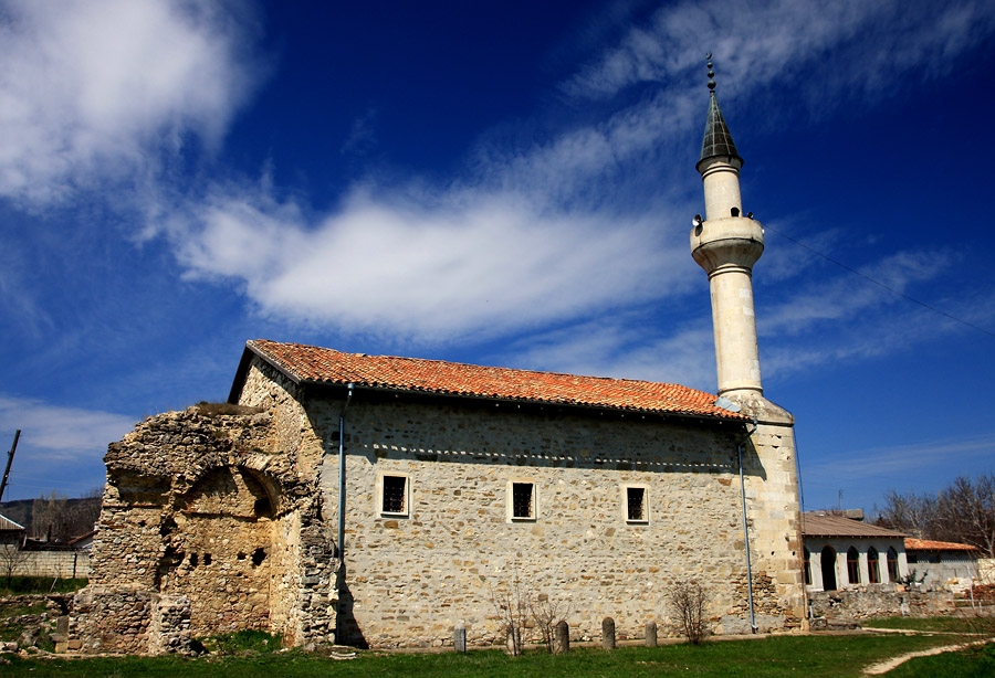 В Крыму отпразднуют 700-летия старейшей в Европе мечети