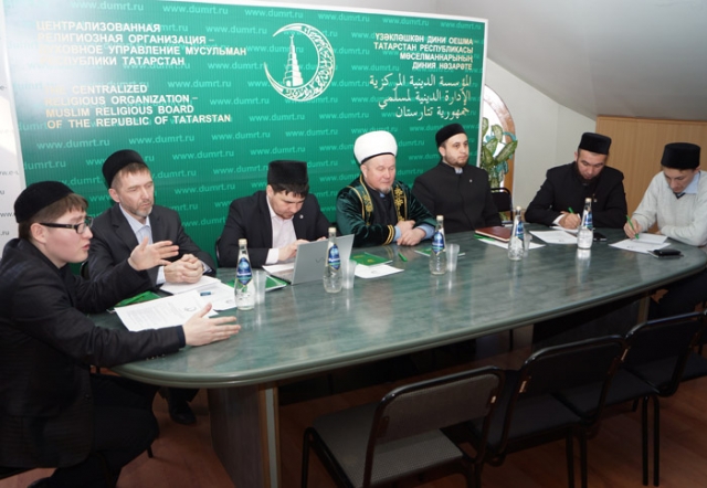 Прошел круглый стол для преподавателей примечетских курсов