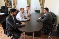РИИ посетил Максим Шевченко