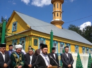 В селе Средний Пшалым Арского района РТ открыли новую мечеть
