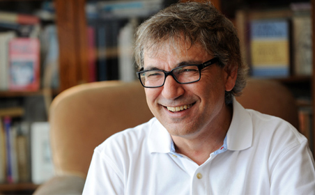 В Казань пригласят Орхана Памука