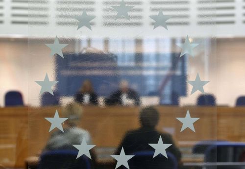 ЕСПЧ поддержал закон о запрете ношения паранджи во Франции