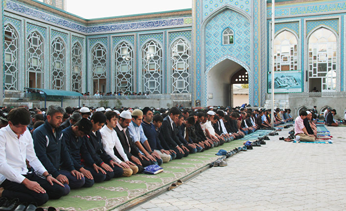Таджикистан: Одежда как элемент культурной войны против ислама