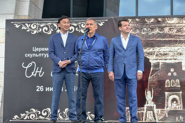 Даши Намдаков, Рустам Минниханов, Ильсур Метшин