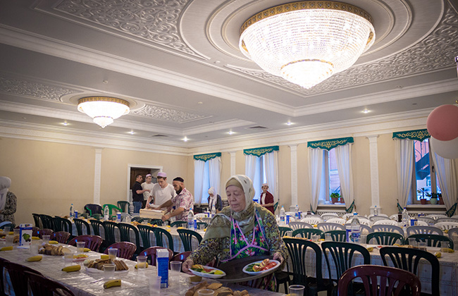 Ифтары в мечети Марджани
