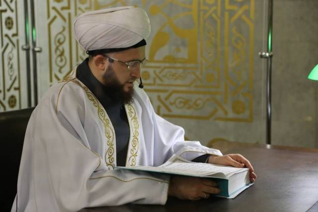 Впервые в истории ислама РФ муфтий Татарстана записал аудио-Коран