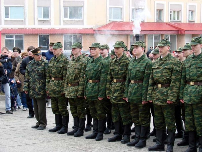 Проводы солдат-призывников