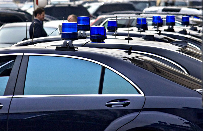 В Госдуме увеличили число автомобилей с «мигалками»