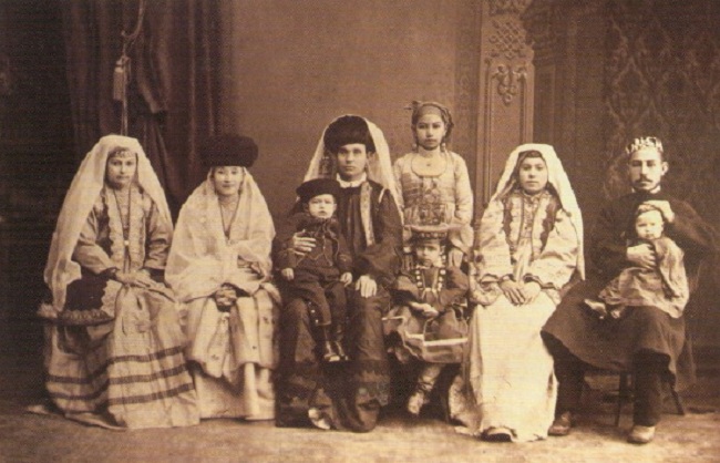 Татарская семья