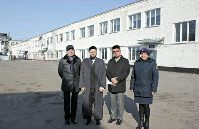 Муфтий Татарстана встретился с заключенными женской колонии