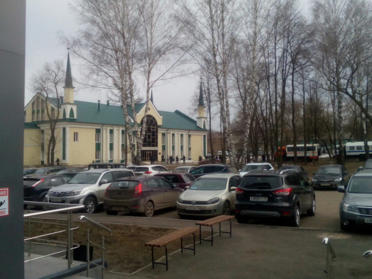 В некоторых городах в мечетях проверяют документы