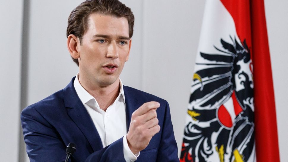 Глава МИД Австрии призвал закрыть детские сады для мусульман