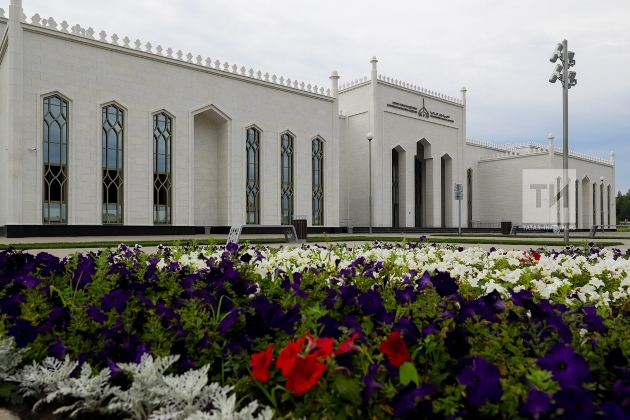 Болгарскую академию посетил Гендиректор ЮНЕСКО