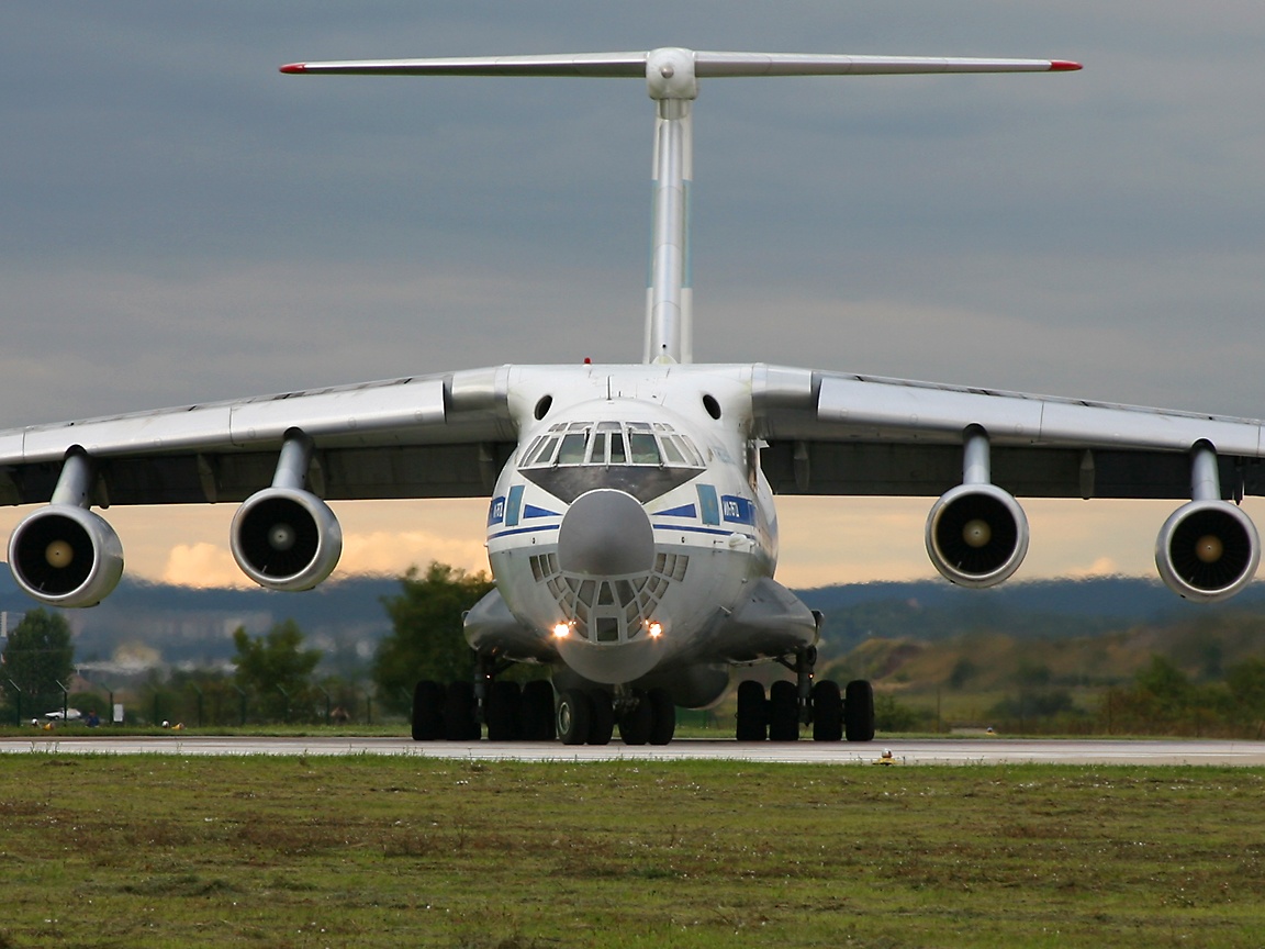 Во время Рамадана авиаперевозчик ОАЭ «Эмирейтс» (Emirates) предоставит скидки
