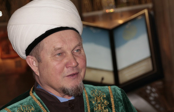 Жалиль хазрат Фазлыев посетил Нурлатский район
